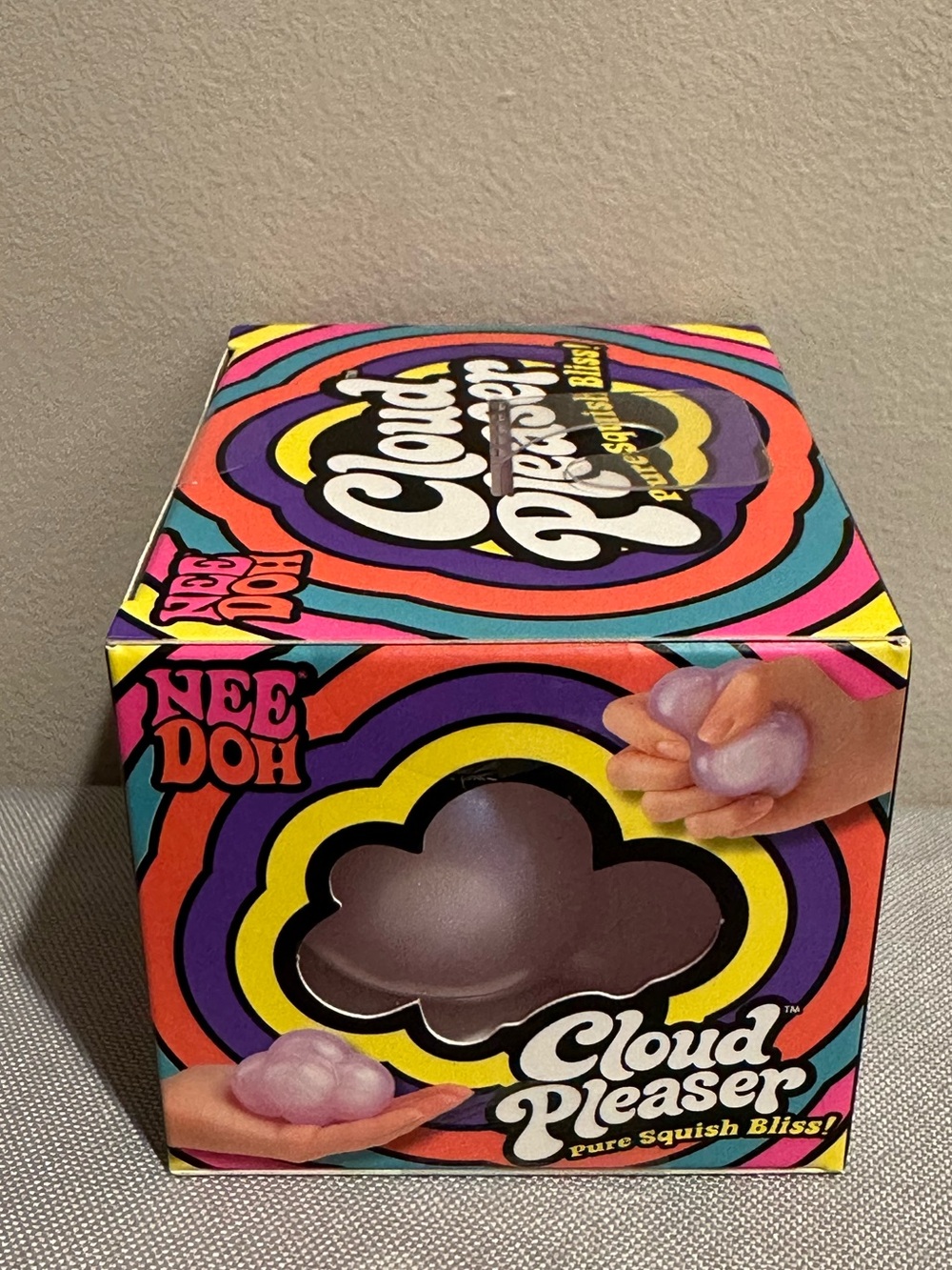 Brand New NeeDoh Cloud Pleaser NIB - Picture 4 of 4